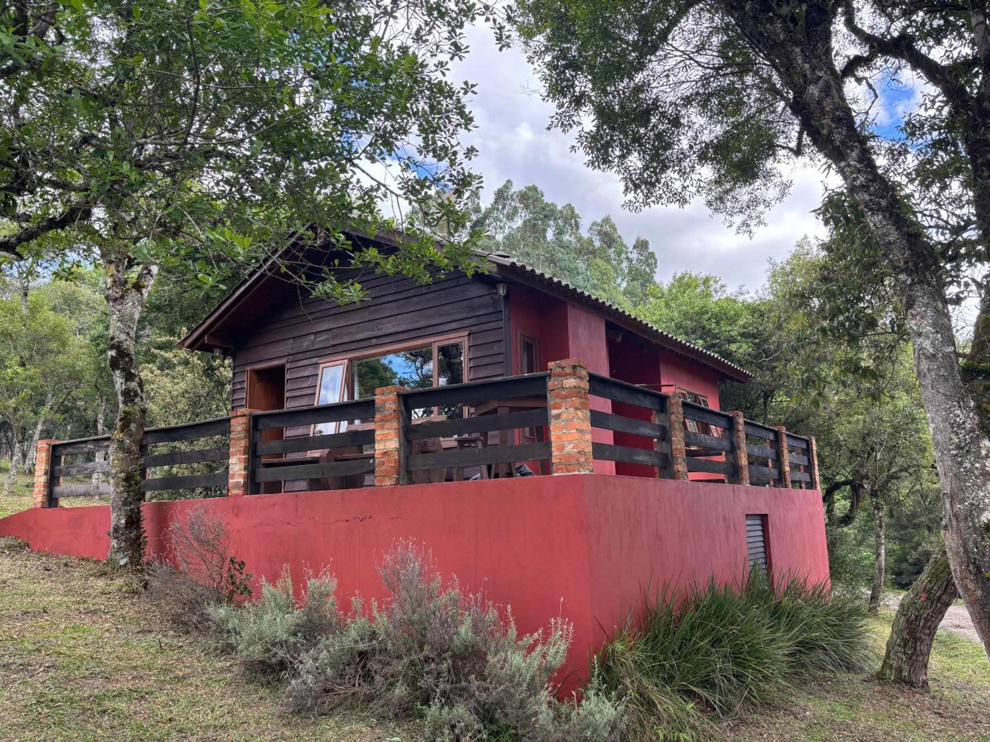 Chales Campestre Com Piscina Urubici Exterior photo